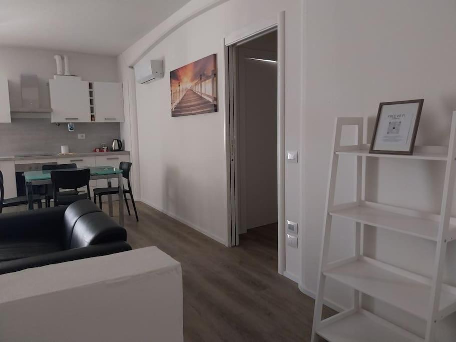 Appartamento Piazzetta Franchi San Casciano in Val di Pesa Luaran gambar